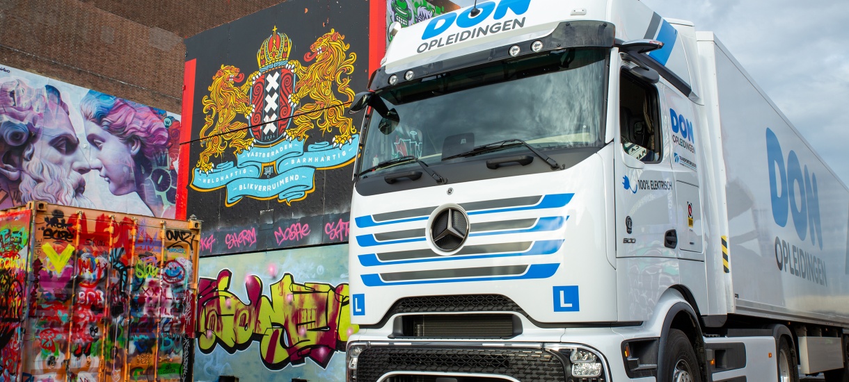 Rijschool Amsterdam – Haal snel en zelfverzekerd je rijbewijs bij DON Opleidingen