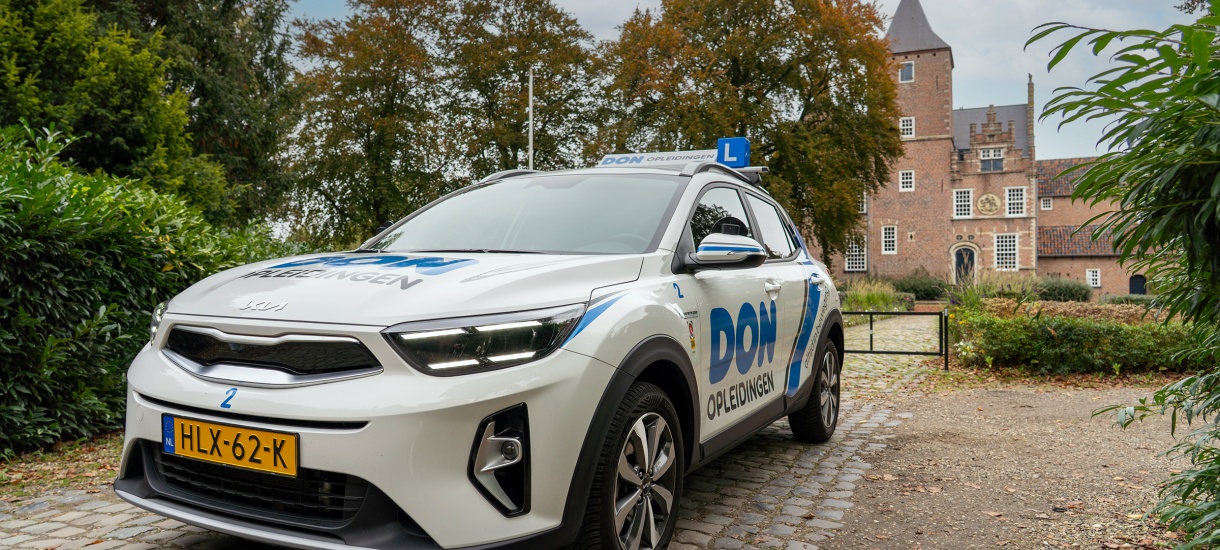 Rijschool Oosterhout - Start jouw rijopleiding bij DON Opleidingen