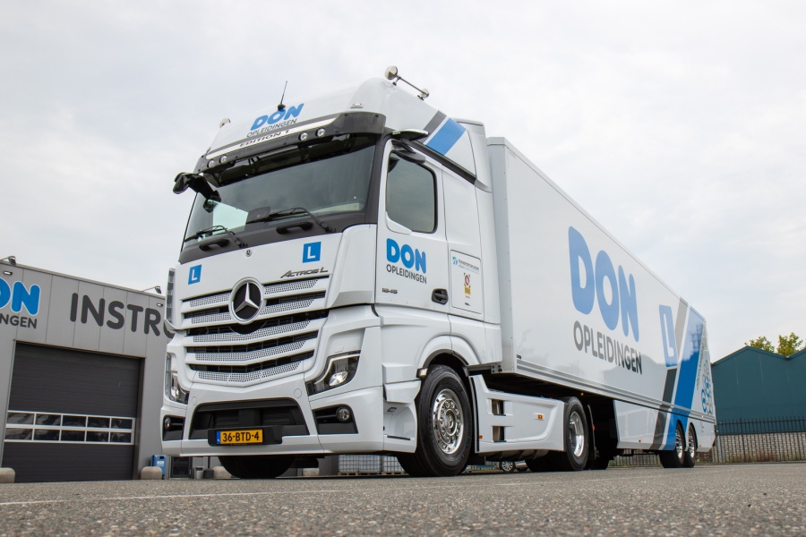 Vrachtwagenheffing van start: dit betekent het voor transport en opleidingen