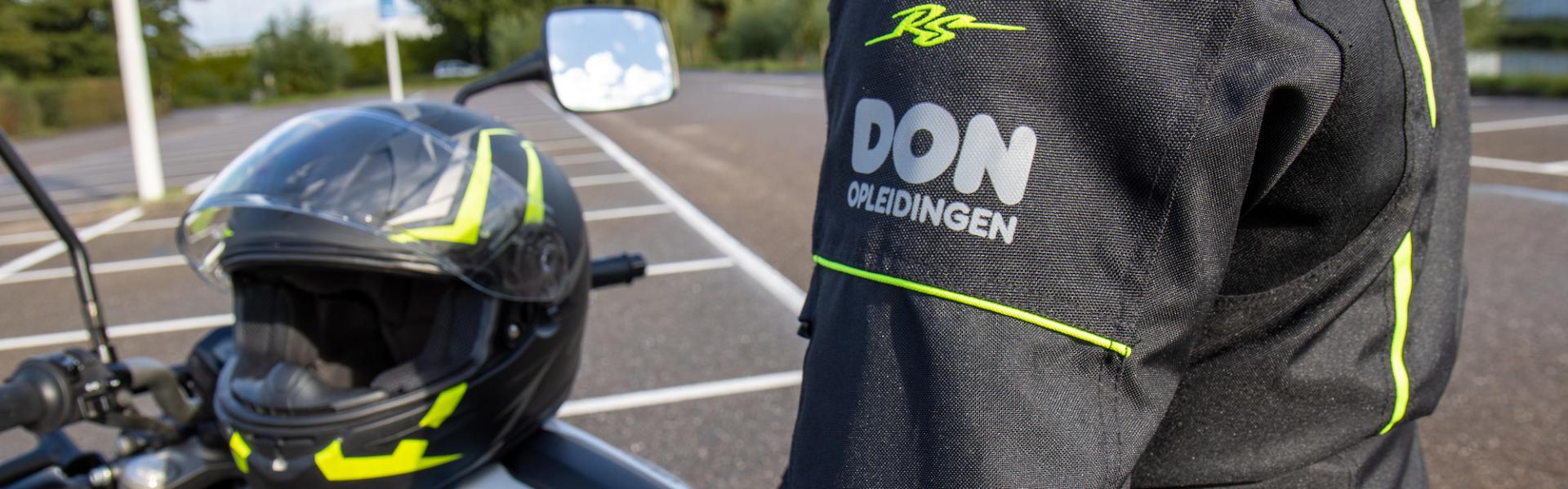 Aangescherpte kledingeisen praktijkexamen motor per 1 augustus 2024