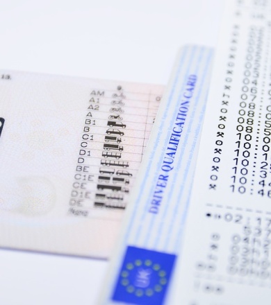 Afbeelding E-U23: Digital tachograph and on-board computers