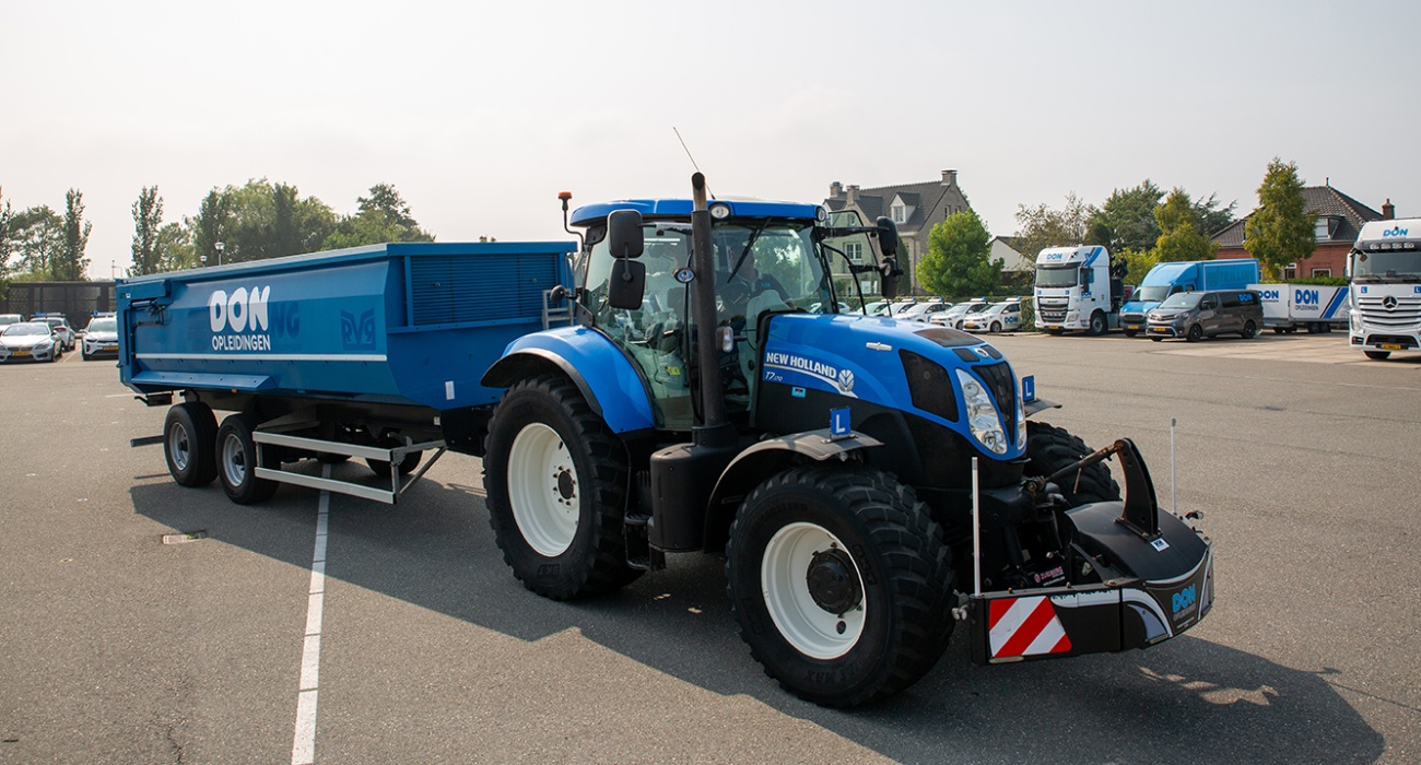Haal nu je tractor rijbewijs bij DON opleidingen!
